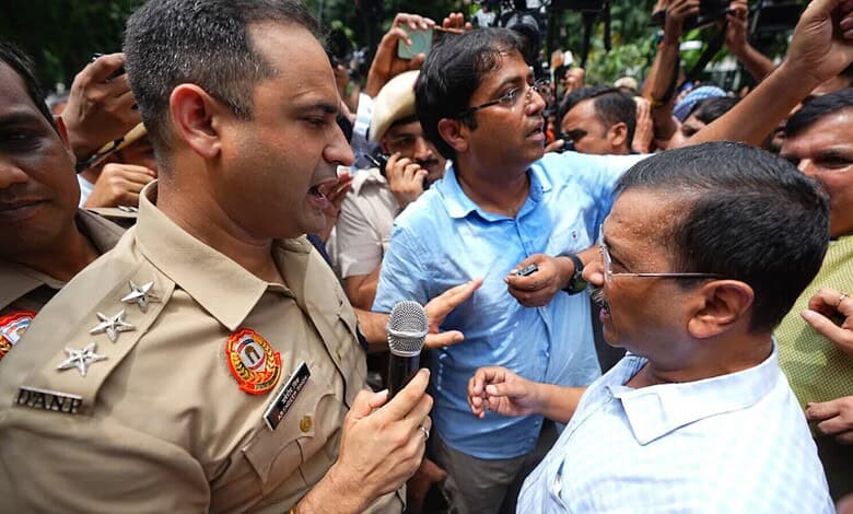 Police stop Kejriwal's march to PM residence over E20