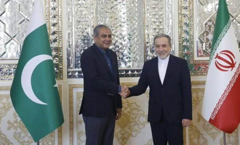 Pakistan Iran