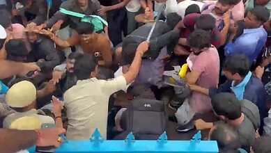 Crowd clash with police at Saroornagar job drive, police use force to control the situation.