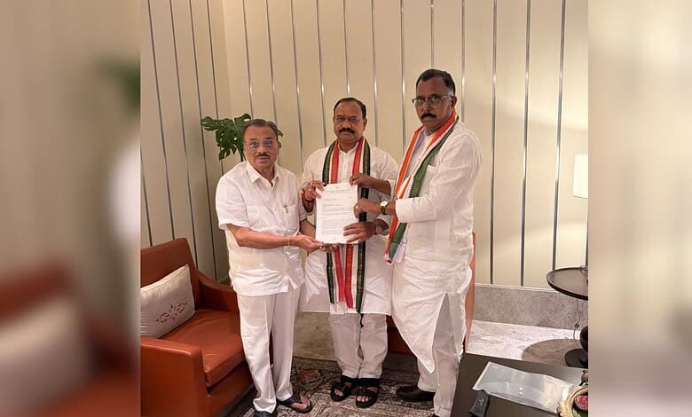 Telangana Pradesh Congress Committee (TPCC) disciplinary committee submits report to TPCC chief Mahesh Kumar Goud