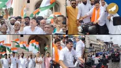 BJP leaders take out Tiranga Yatra from Hyderabad's Charminar