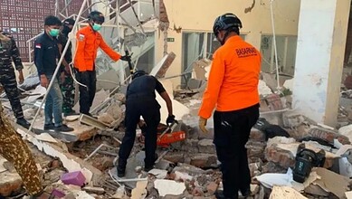 Search operations underway in Indonesia after earthquake