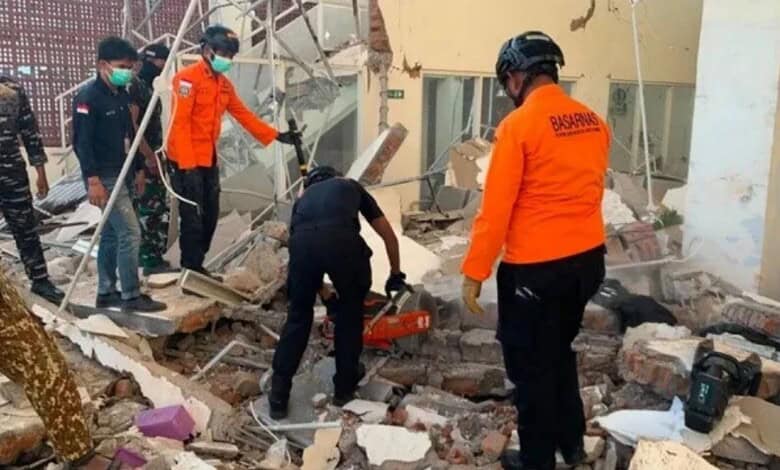 Search operations underway in Indonesia after earthquake