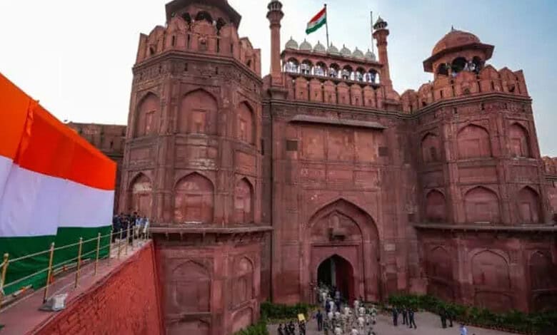 Vande Mataram to be sung at Red Fort this Independence Day