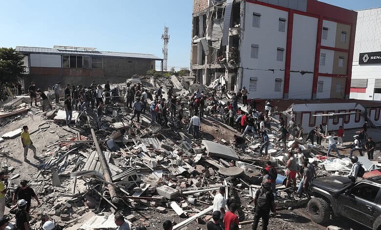 47 dead as 7.4-magnitude earthquake shakes western Colombia