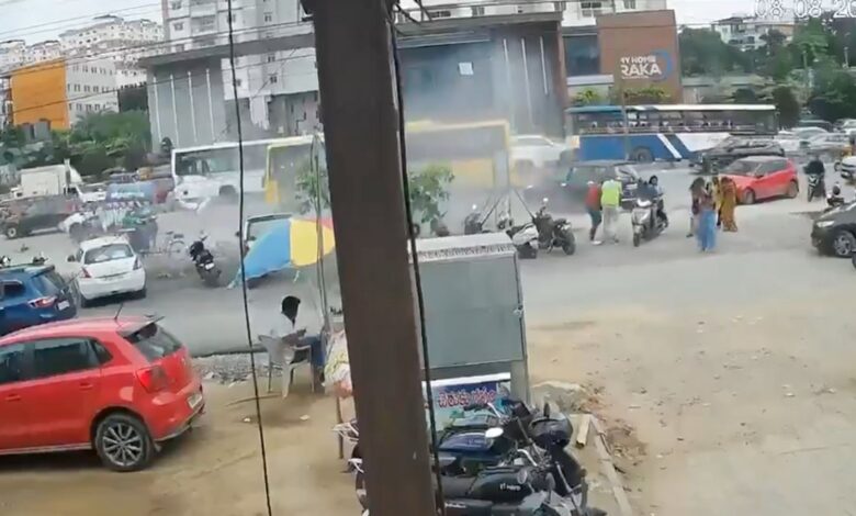 Traffic chaos and injured people near Miyapur mall after helium cylinder explosion.