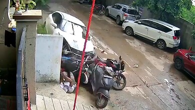 Teen driver injures two in Hyderabad car crash