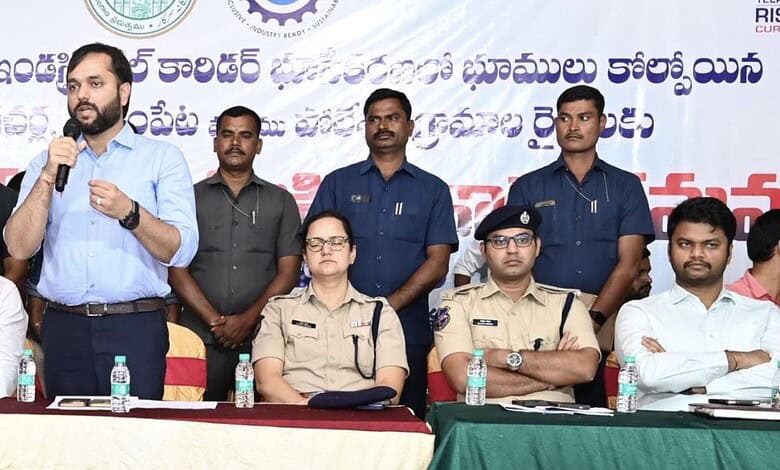 Kodangal farmers receiving pattas for land acquisition, officials and officials present at the event.