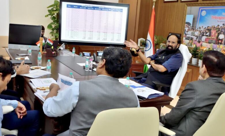 Telangana Civil Supplies Minister N Uttam Kumar Reddy in a meeting