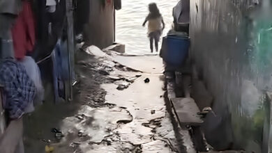 Water supply cut in Muslim majority colony in Kolkata, residents link BJP MLA