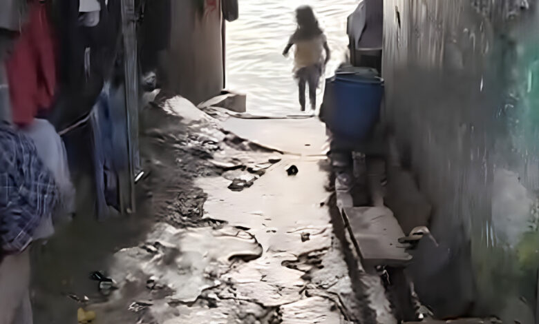 Water supply cut in Muslim majority colony in Kolkata, residents link BJP MLA