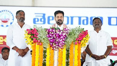 CM hials Aryas Vysyas