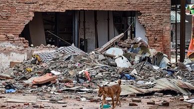 Delhi building collapse
