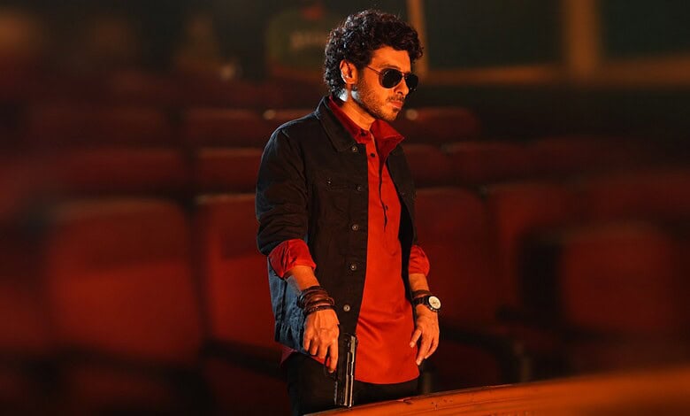 Divyenndu in stylish outfit with sunglasses at Vijayawada event.