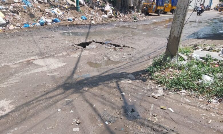 Lalithabagh residents face overflowing drainage and poor roads