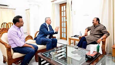 Palestine ambassador meets Kerala CM to discuss bilateral ties in a formal setting.