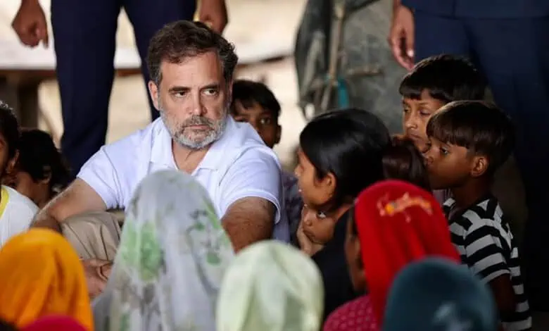 Rahul visits Delhi slum