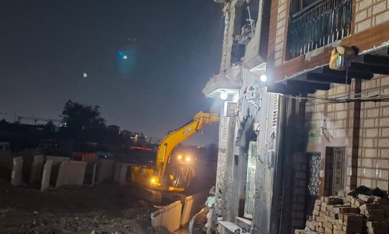 Shalimar Bagh demolition