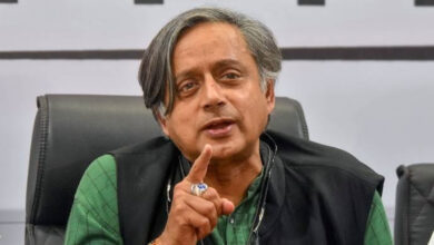 Shashi Tharoor