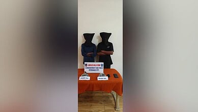 Poddu Mohan Rao and T Bistudas