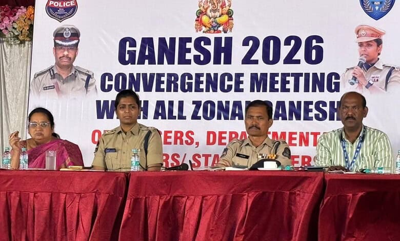 Secunderabad DCP Rakshita Murthy addresses a meeting