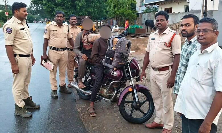 Telangana police with arrested drug peddlers