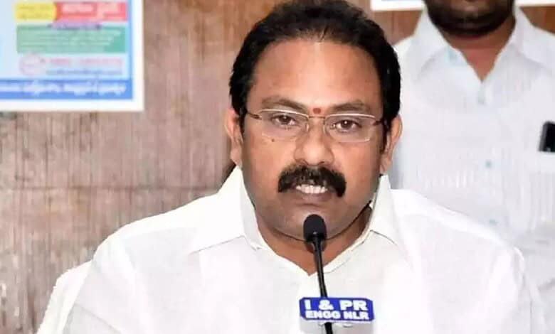 Former Andhra Pradesh deputy Chief Minister A Kali Krishna Srinivas dies of heat atack