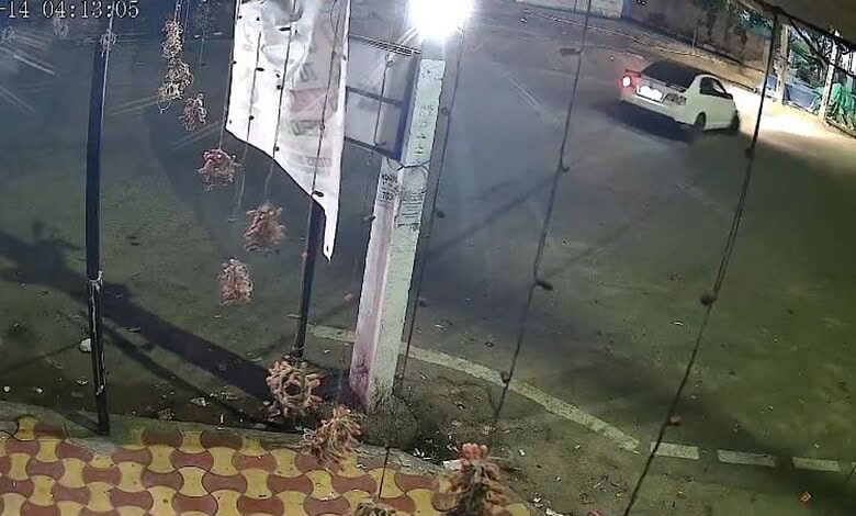 A car involved in drifiting at Attapur