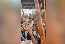 Hyderabad police officer dancing on Paradise Ayaa Sher song during a public event.