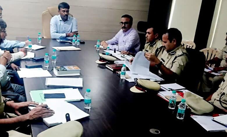 Telangana Excise commissioner C Hari Kiran holds a meeting