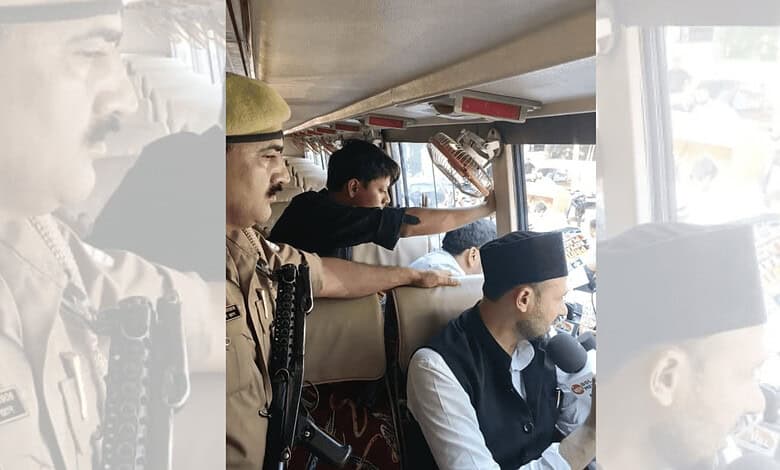 Delhi Police detains MPs protesting demolition of mosques