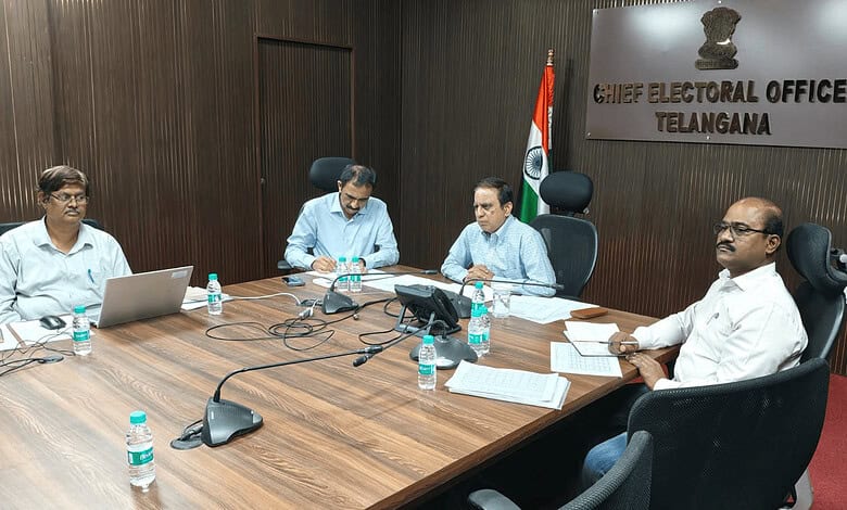 Deliver every notice, Telangana CEO tells BLOs in SIR meeting