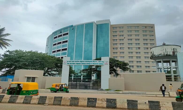 Karnataka medical colleges to adopt rural health centres