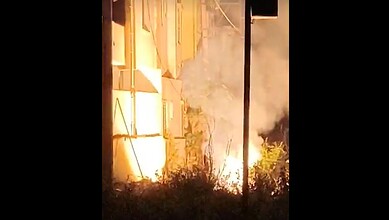 Fire erupts behind Meena Hospital in Hyderabad’s Attapur