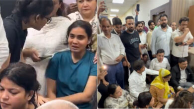 journalists assaulted by Delhi police