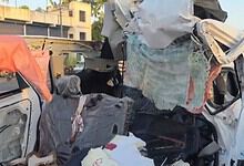 Eight killed in car-lorry collision in Kerala's Thrissur