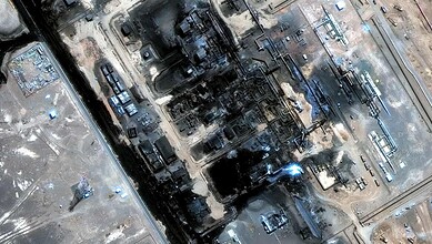 Satellite image showing extensive damage and fire to Saudi oil pipeline infrastructure.