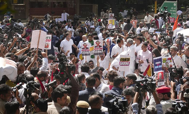 Indian MPs march to Election Commission demanding CEC's resignation amid protests.