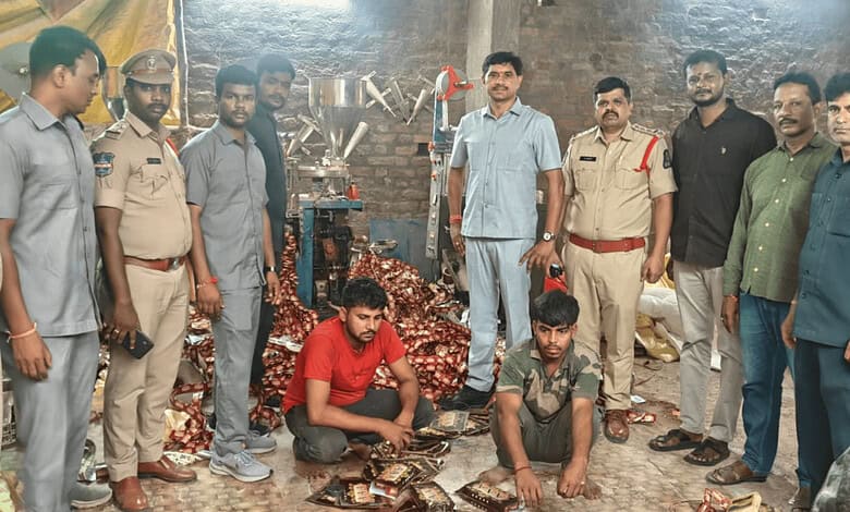 Illegal gutka manufacturing unit busted in Muradnagar, 3 held