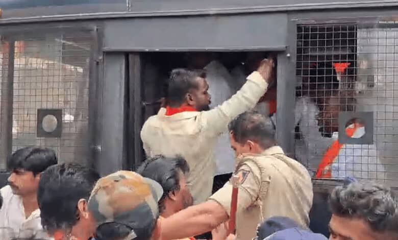 SIR voter deletion row: Ballari BJP protests FIR against leader