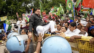 gyanesh kumar resign