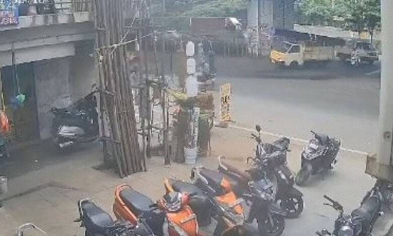 A trolley carrying pipes in Balanagar