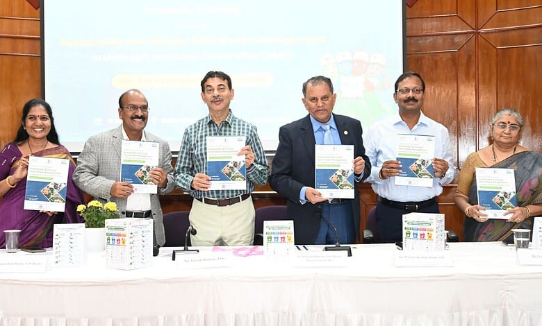 MMC and ASCI members after signing the MOU
