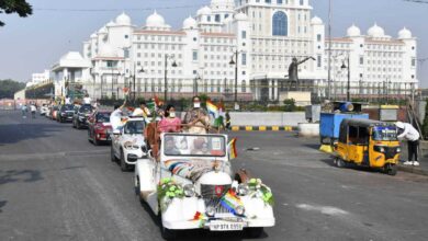 Hyderabad hosts Tiranga Ahimsa Car Rally on Gandhi Jayanti