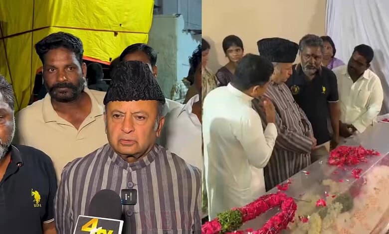 Hyderabad politicians gather to pay tribute at a memorial event.