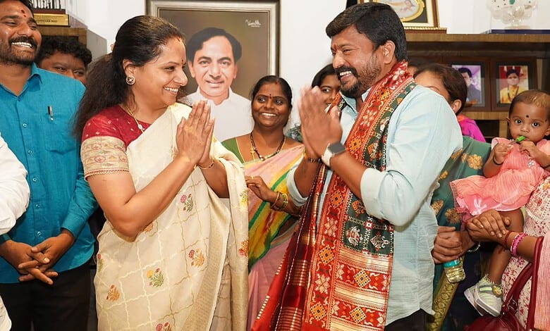 TRS President Kalvakuntla Kavitha with Dr. Nalamas Srikanth Goud