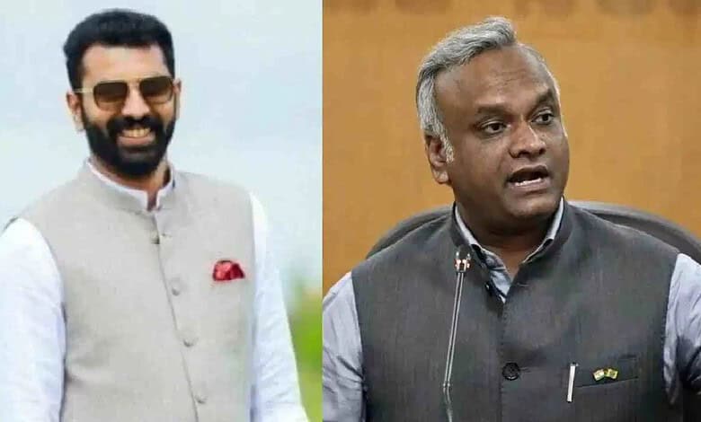 Priyank Kharge and Nalapad appear in court for RSS defamation case.